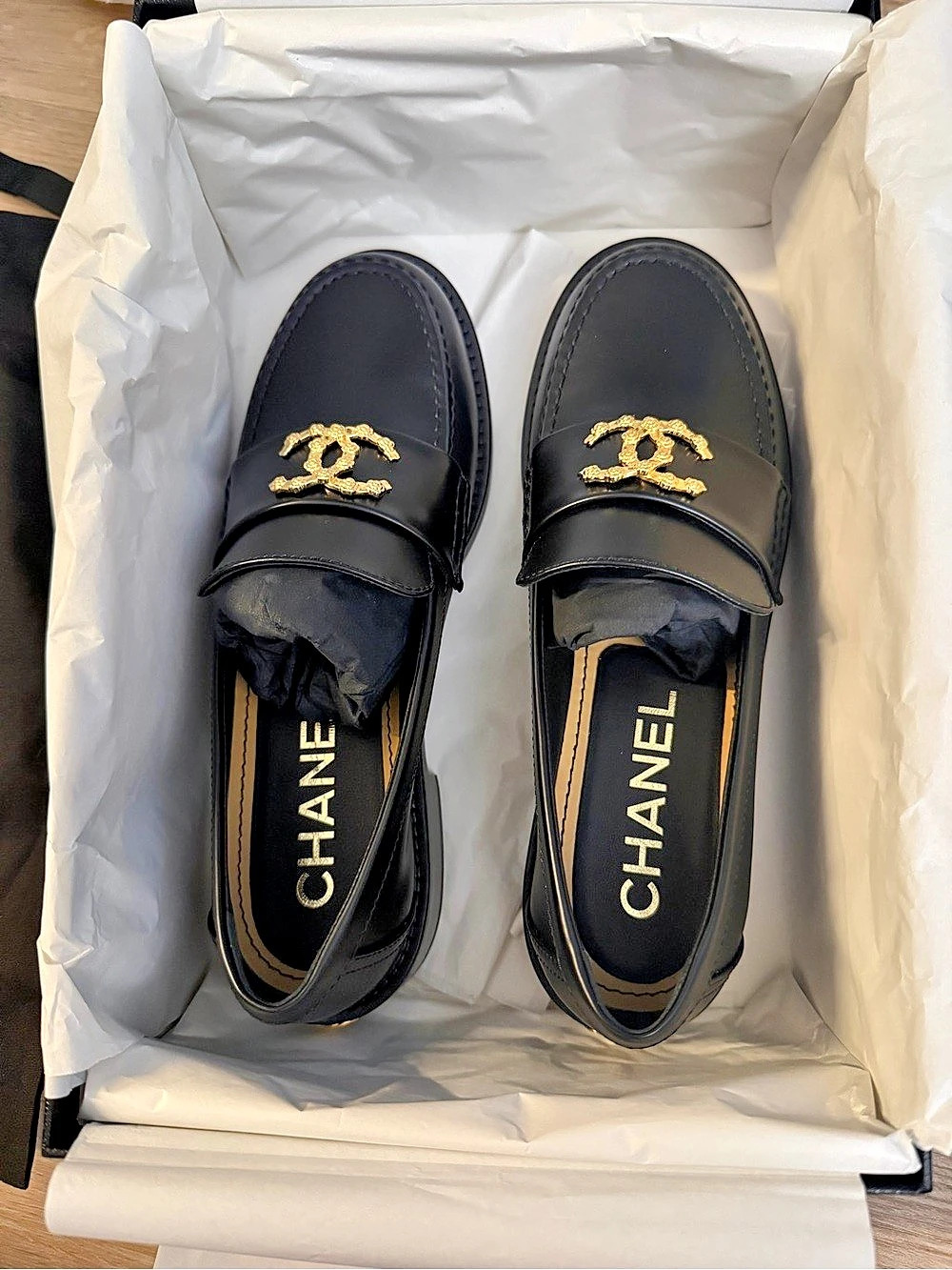 Chanel Calfskin CC Moccasin Loafers Black EU 36.5